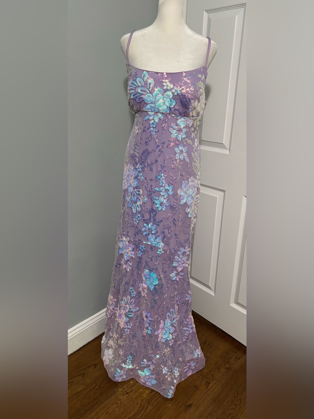 Morgan & Co. Lavender Sequin Embellished Dress Size 13